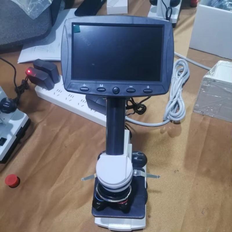 BTS デジタル単眼生物顕微鏡 9 インチ/7 インチ LE - Digital Microscope With Screen 7 Inch のレビューと価格